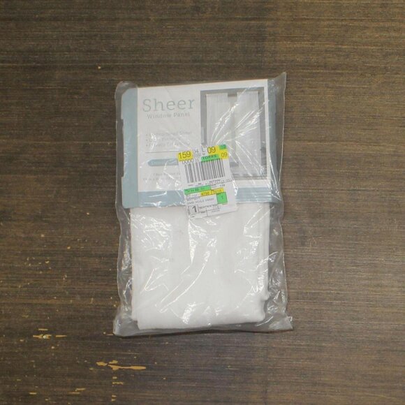 NWT Regal Home Voile Sheer Rod Pocket Single Curtain Panel White 54 x 84 - Picture 1 of 4